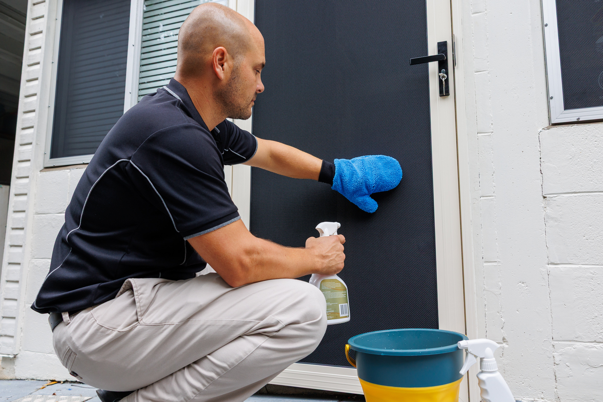 Crimsafe Screen Cleaning Person Landscape